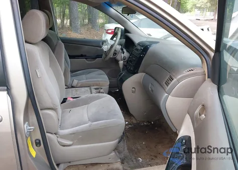 2005 Toyota Sienna Le from USA, damaged, VIN 5TDZA23C25S301492